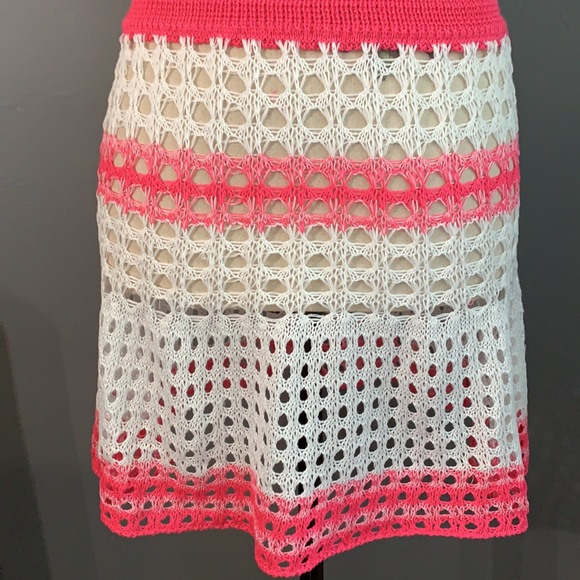 Fuchsia Pink Crochet Two Pc Tie Halter Top And Skirt Coverup Set New - Picture 10 of 14